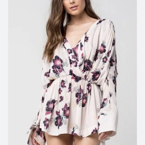 Free People Romantic Shirt - Picture 2 of 7